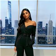 Me defino como, responsable, educada, motivadora, con buena  comunicación verbal, facilidad para trabajar en equipo, transmitir buena vibra y seguridad a las personas, responsable a la hora de trabajar, puntual con los horarios.
Me encantaría dar clases